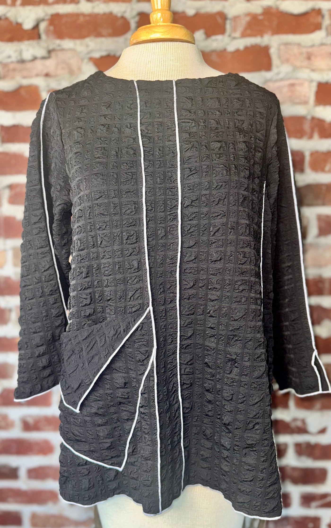 TEXTURED WOVEN POPOVER