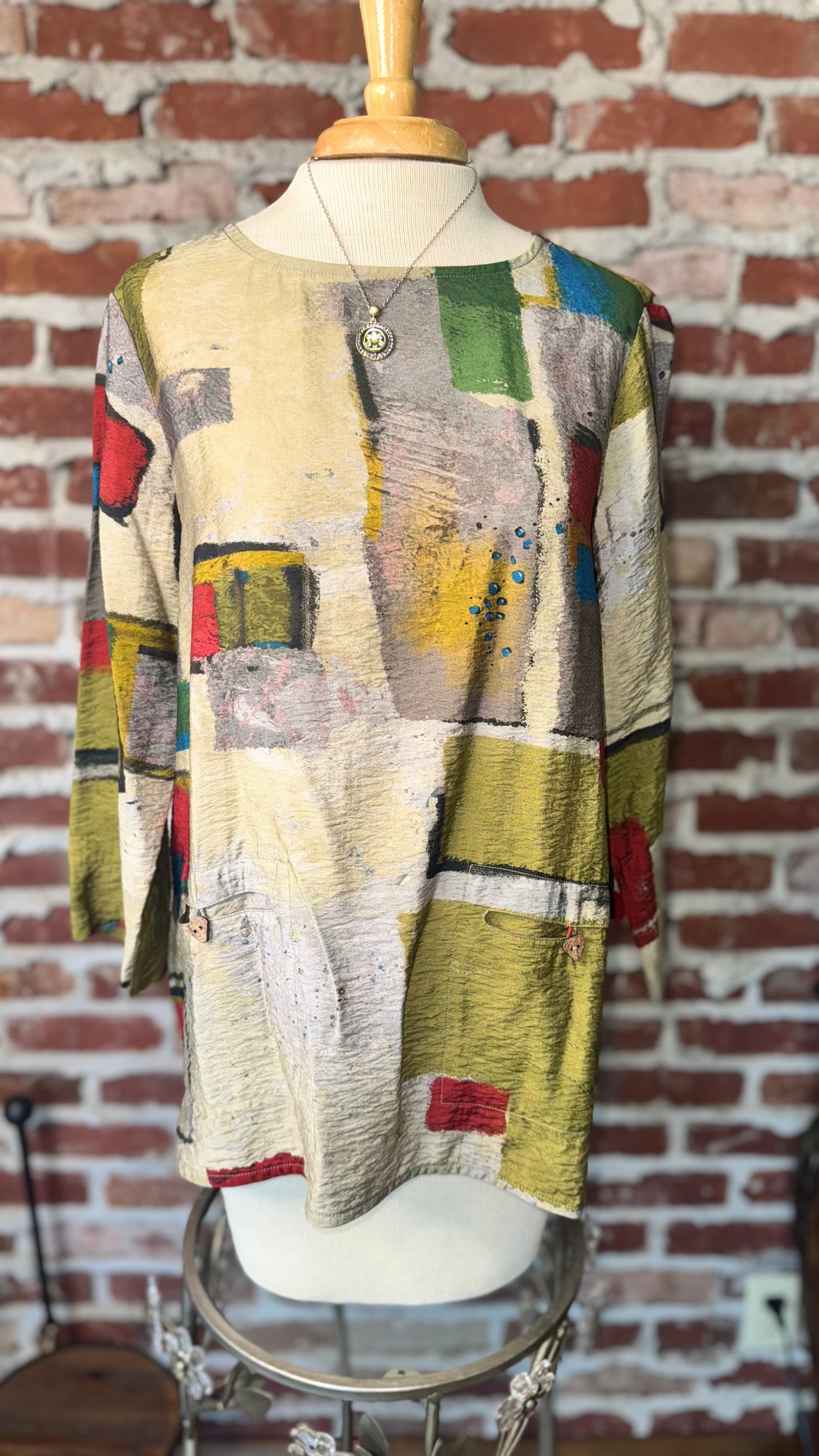 WVN POPOVER TUNIC  RD NECK