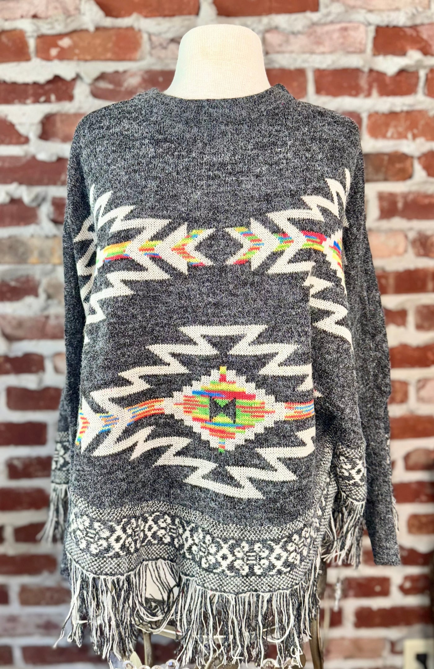 KNIT SWEATER POP-OVER PONCHO