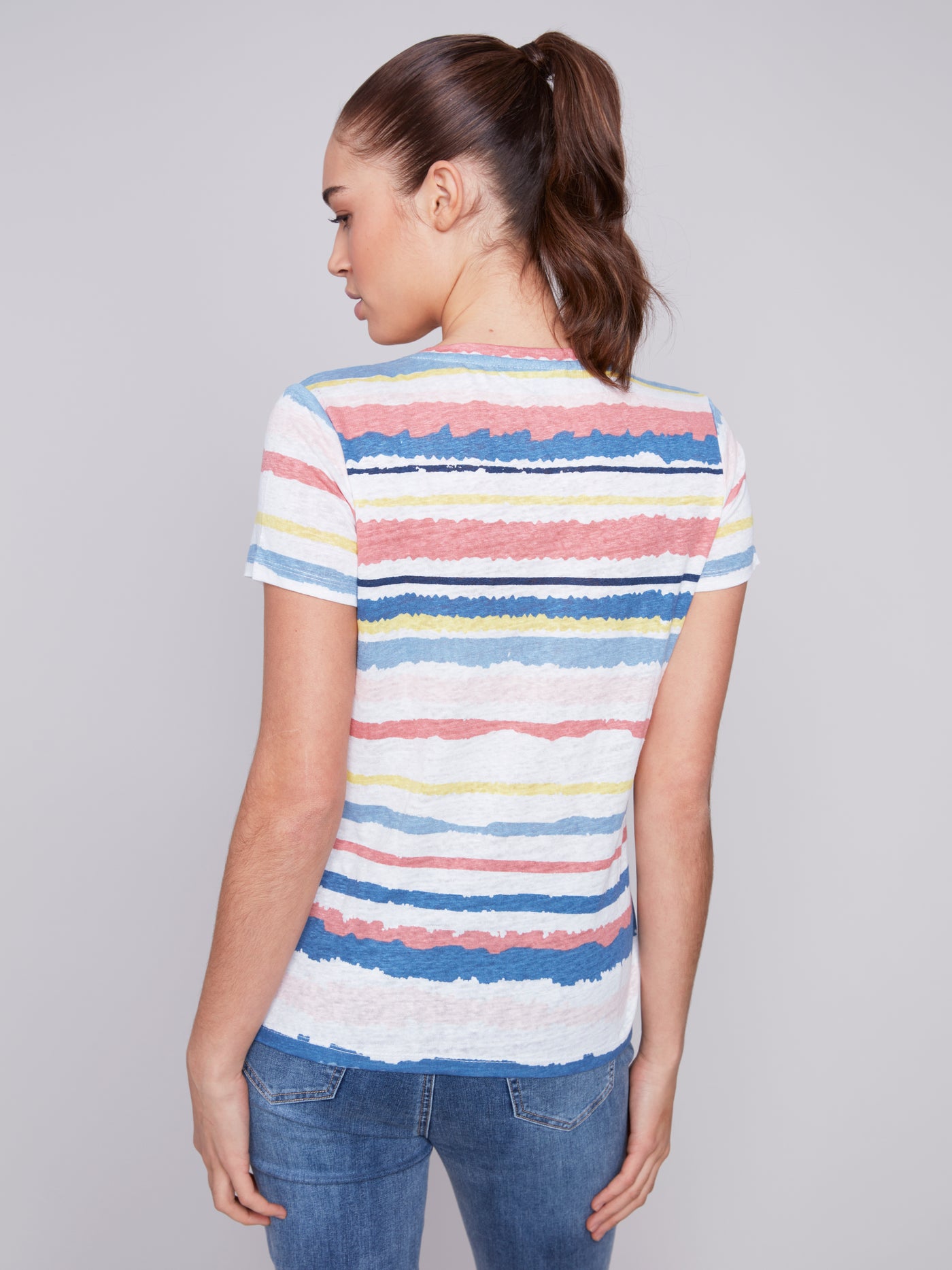 V-Neck T-Shirt in Pastel