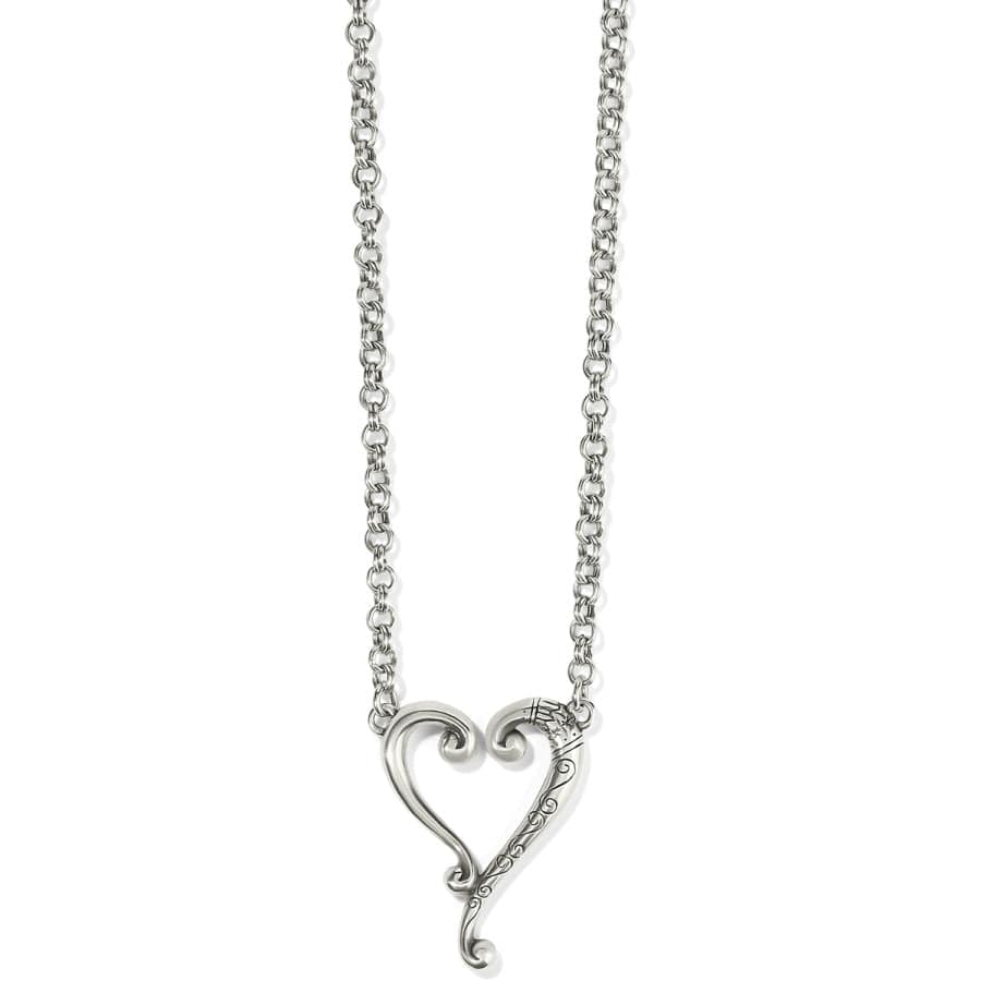 ADORE ME HEART NECKLACE